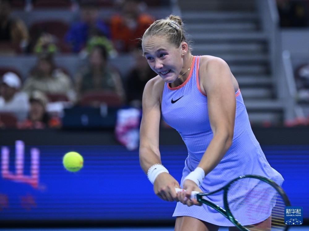 坚实基础 坚实基础